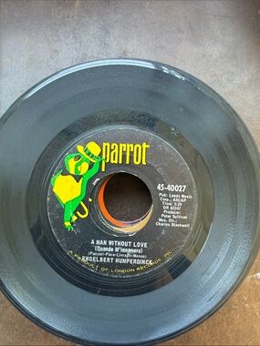Parrot records  Black Vinyl Single with Yellow & Green Parrot Label